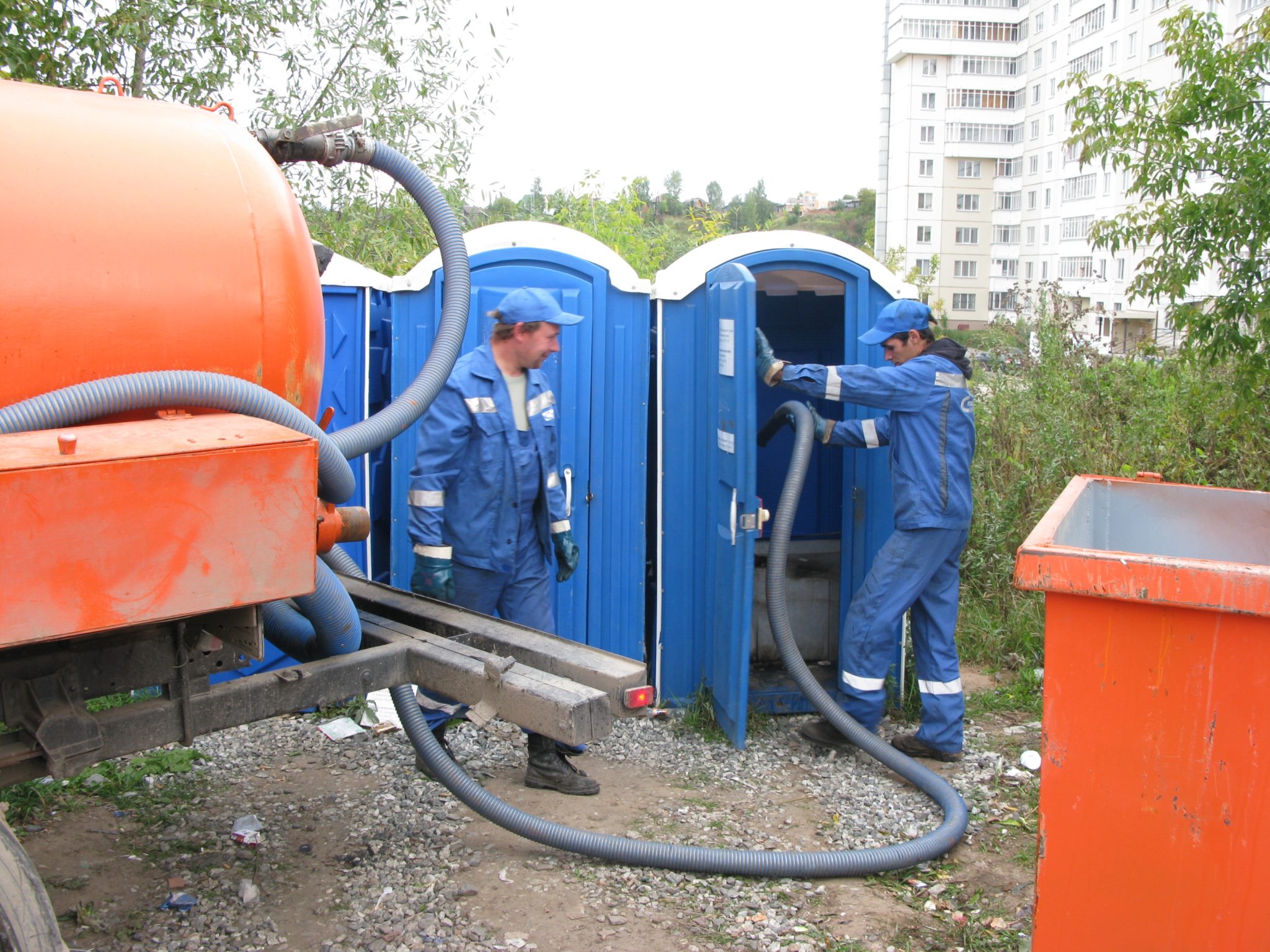 Откачка туалетов от 1200 руб - цены в Кашире и Ступино